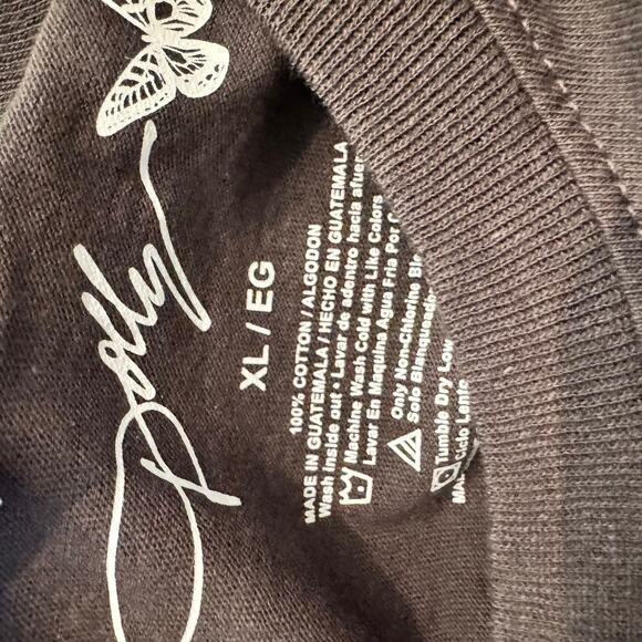 New Authentic Dolly Parton Quote Graphic Tee – Size X Large - Picture 6 of 6